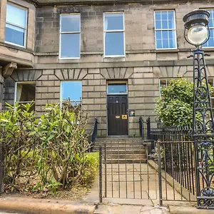 3 Lynedoch Place Apartment